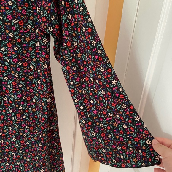 EUC Molly Braken Folk/Floral Dress - Picture 4 of 4